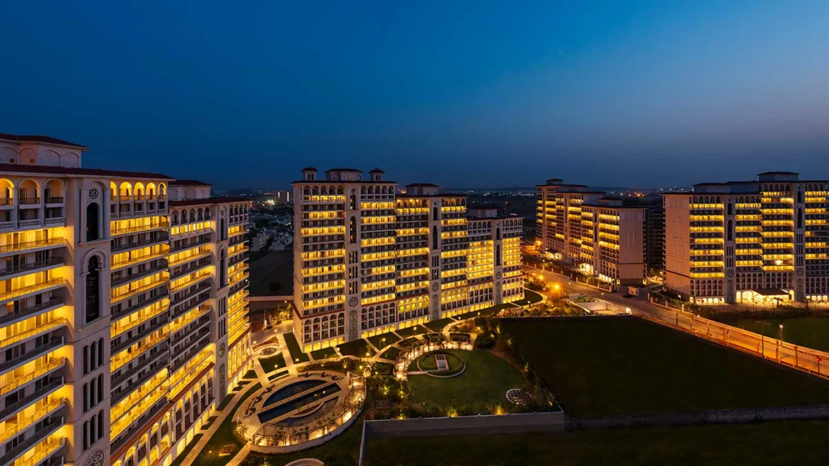 DLF Ultima
